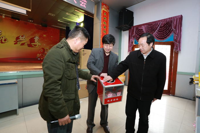 【点击查看原图】